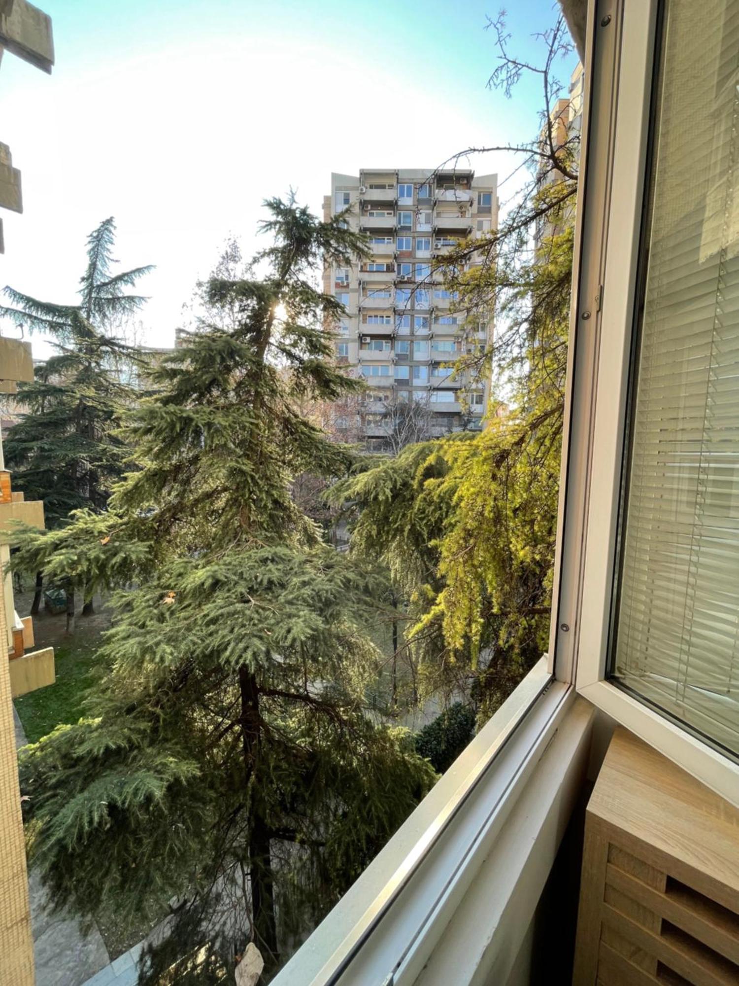 Ruby Luxury Central Apartment Skopje Bagian luar foto